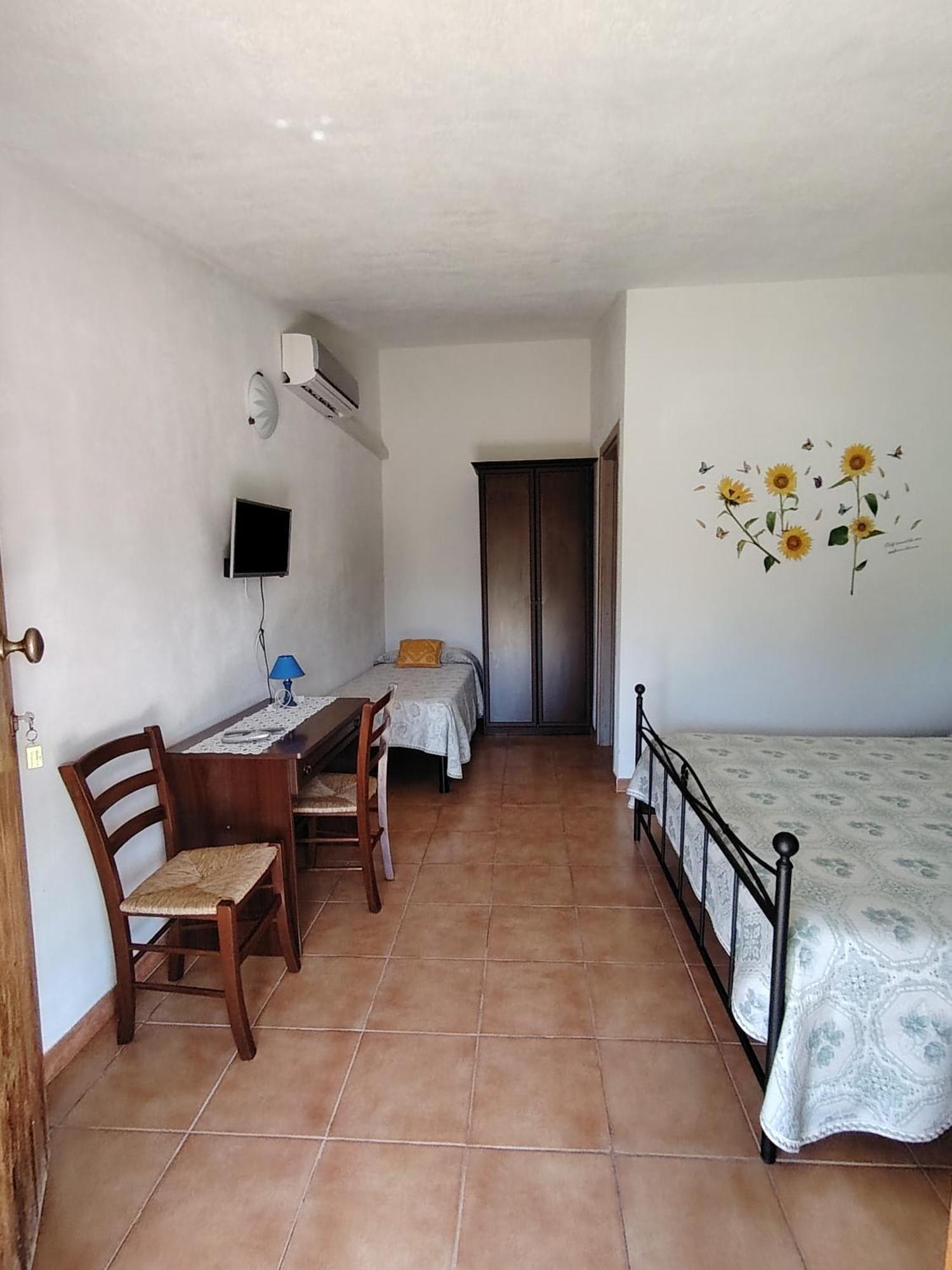 AGRITURISMO SA è PADEDDA Mores Chambre photo