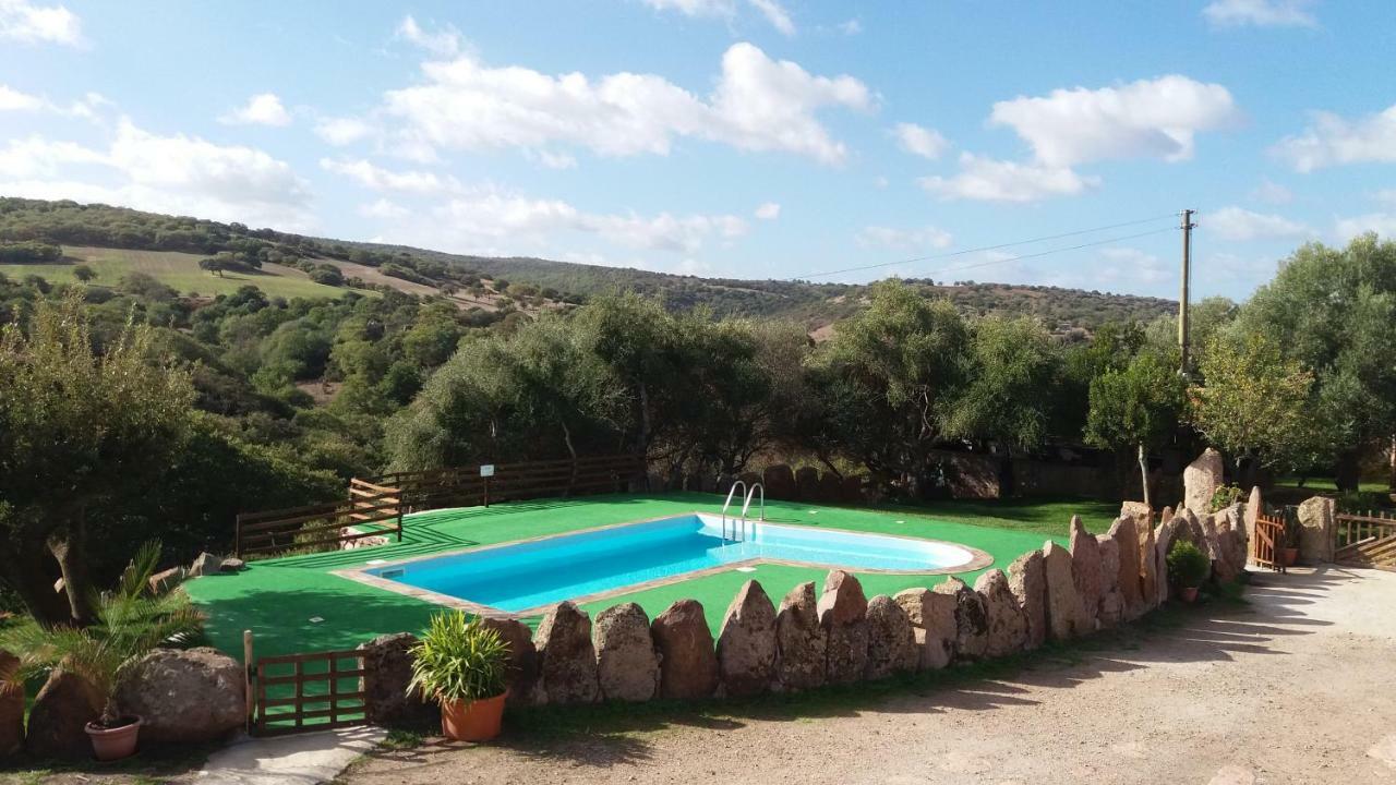 AGRITURISMO SA è PADEDDA Mores Extérieur photo